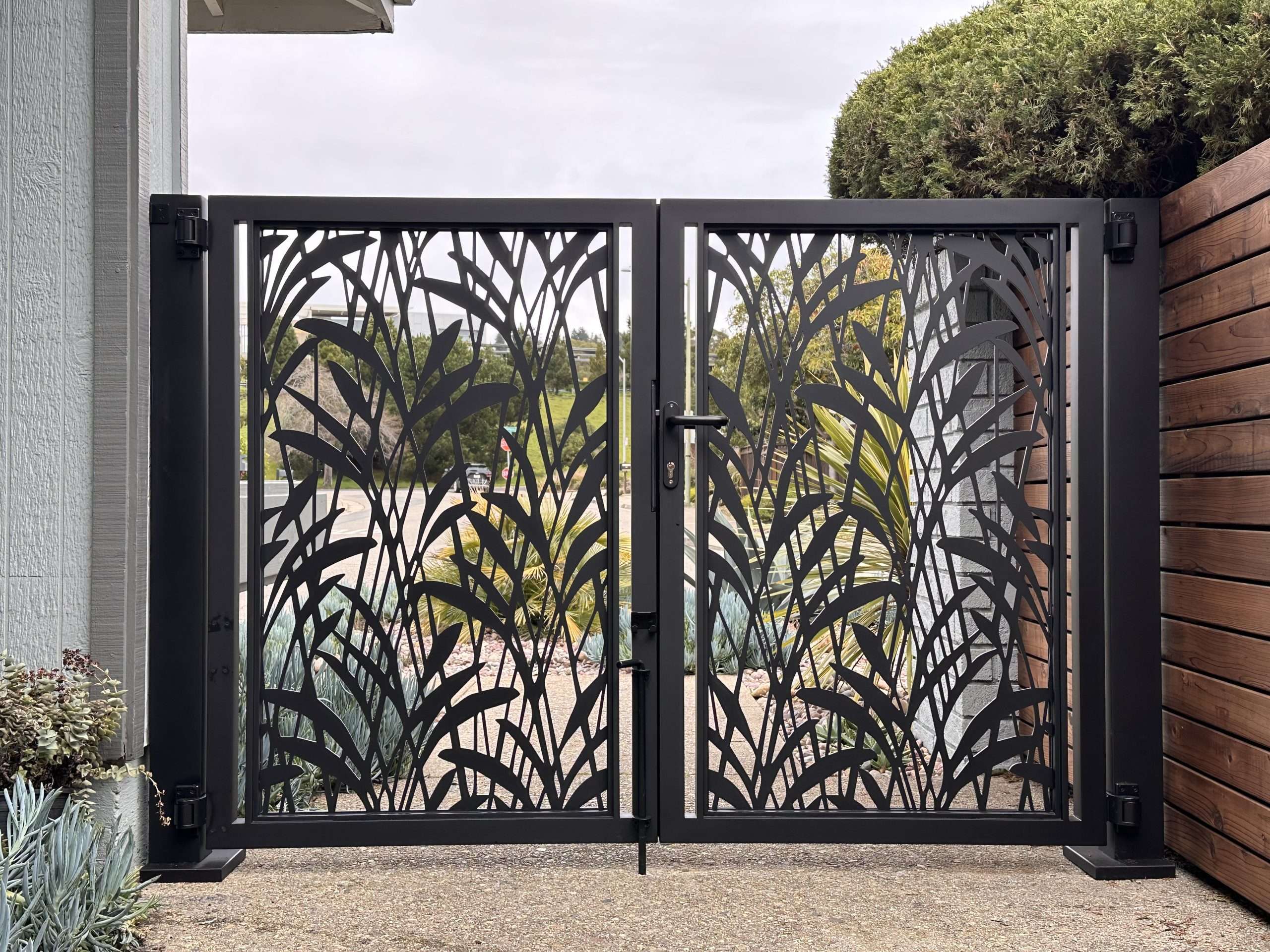 Custom metal gate fabrication